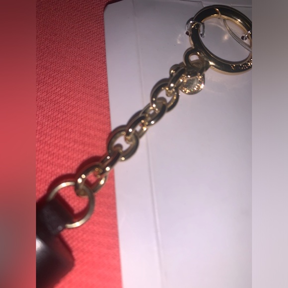 MICHAEL KORS LEATHER TASSEL KEY FOB - Picture 4 of 4